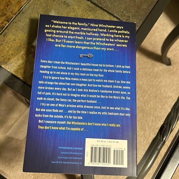 THE HOUSEMAID FREIDA McFADDEN - Picture 2 of 5